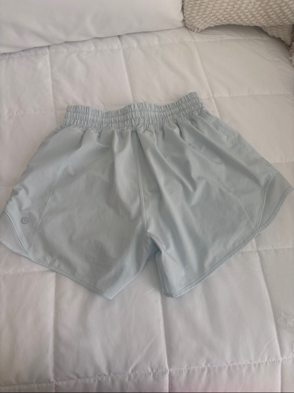 lululemon athletica Pale Blue High-Waist Athletic Shorts size 4 inseam 4” - Picture 2 of 4